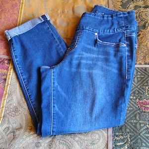 Jagjeans pull on Capri
